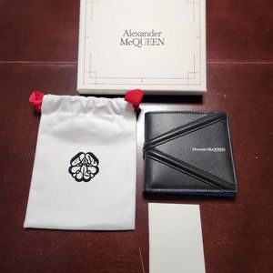 Alexander McQueen Logo-Plaque Leather Wallet